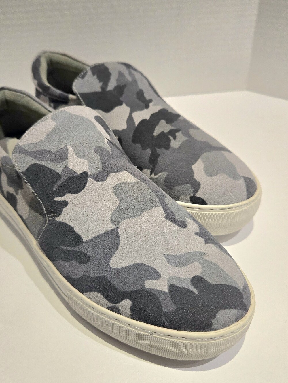 J/Slides Camo Slip Ons NEW